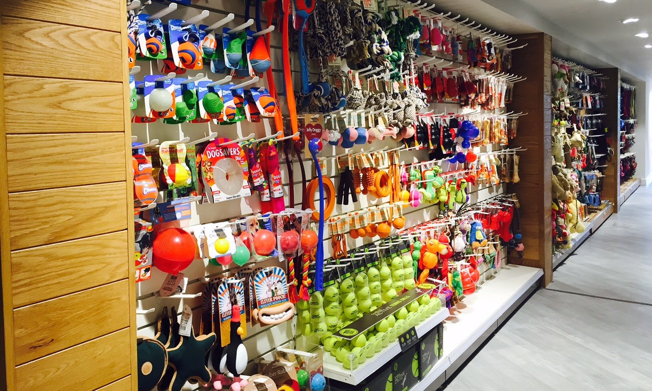 Pets Corner opens new store in Wokingham Post