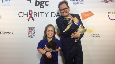 Celebrity swimmer raises money for animal charity