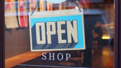 Record reduction in retail employment