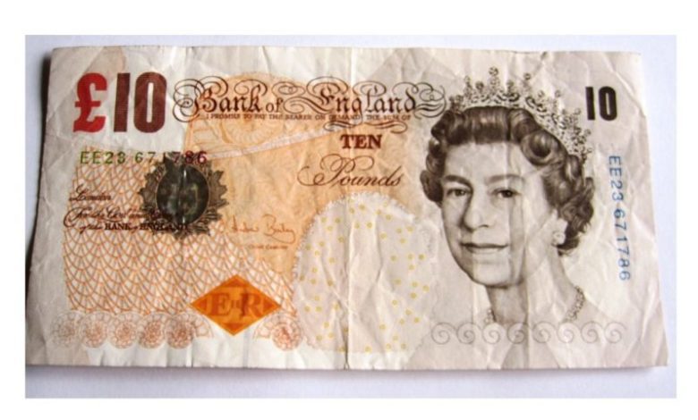 £10 note