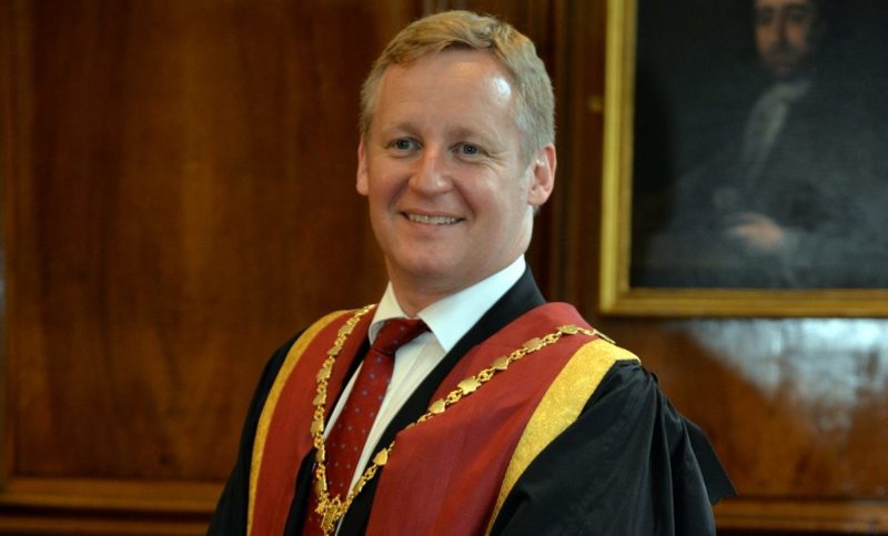 Former RCVS president honoured with CBE