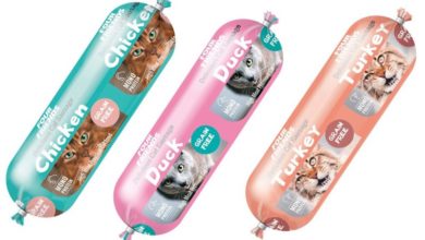 FourFriends Pet Food introduces new meat sausages
