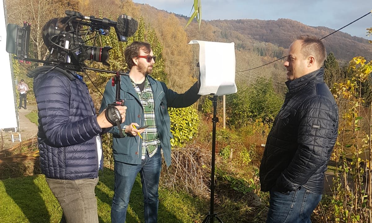 Henry Wag to feature on The Customer Is Always Right