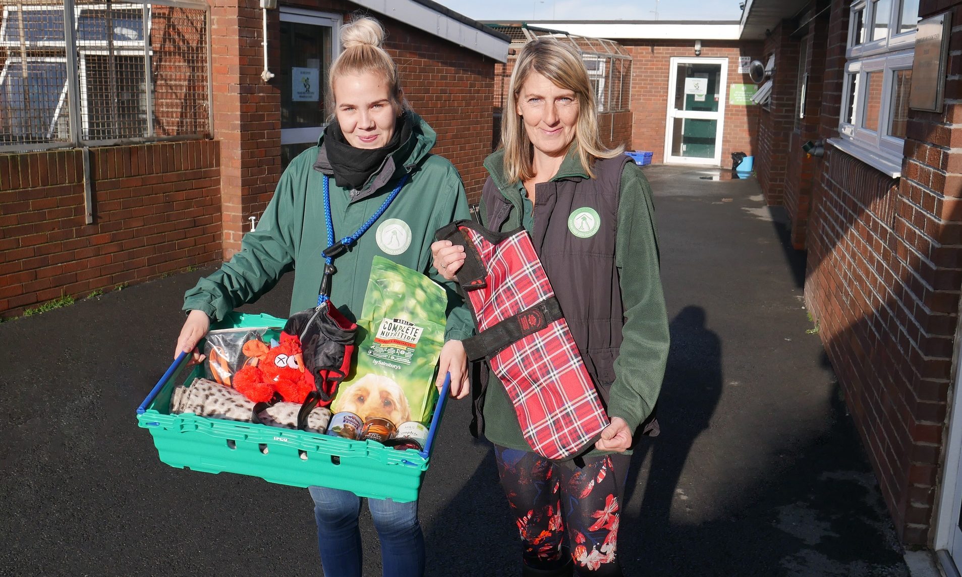 Edinburgh Dog and Cat Home launches pet food bank