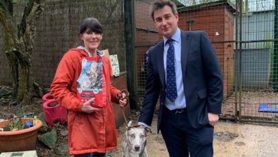 Autarky donates 200 bags of festive dog food to charities
