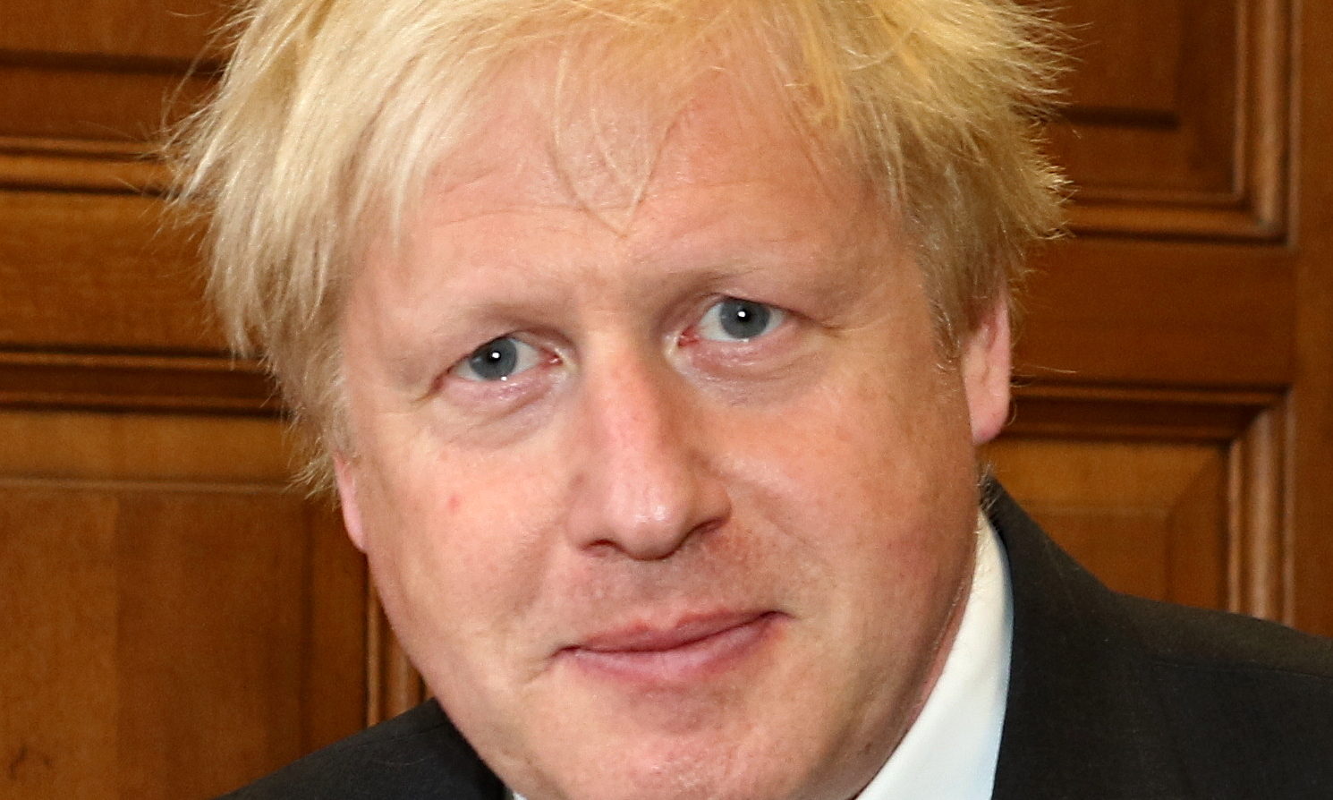 Lockdown to persist says Johnson, clergy weigh in on behaviour of corona-corporations