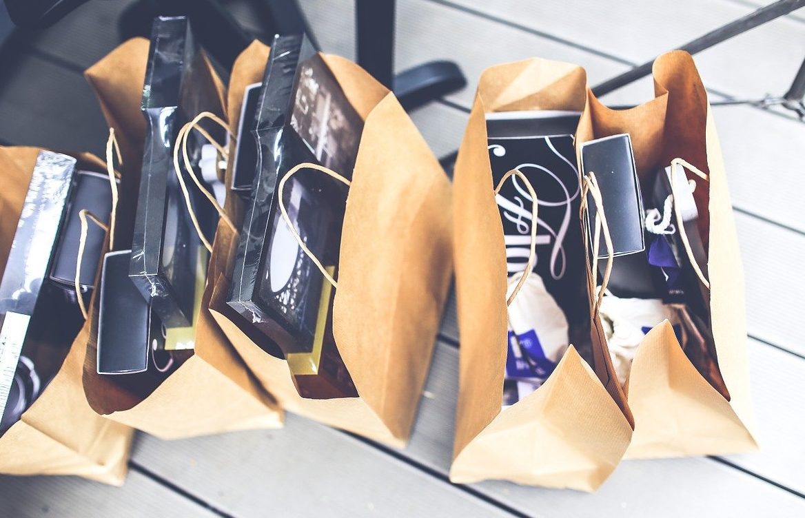 Small retailers could fold without help, FSB warns