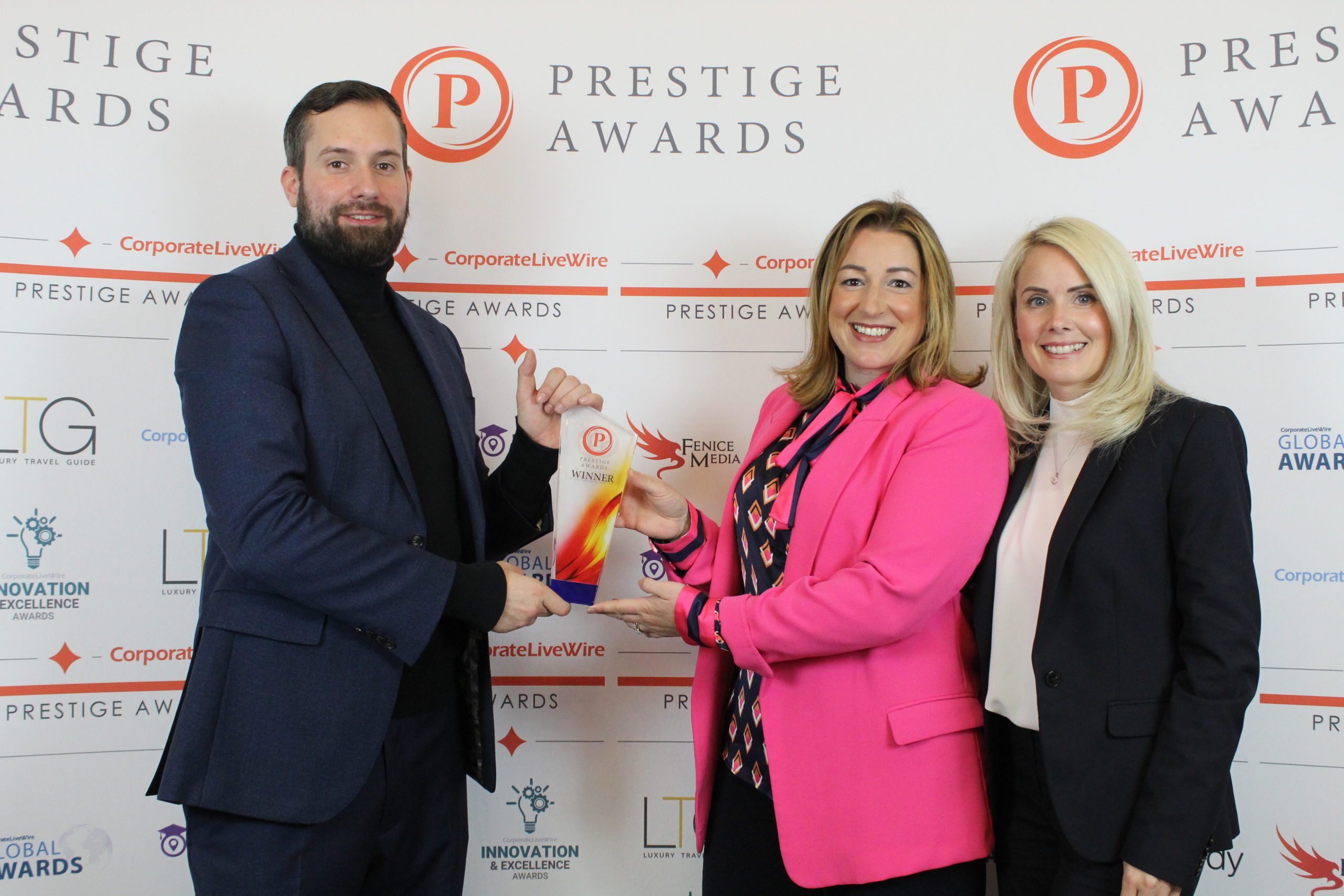 iPET Network wins animal welfare award