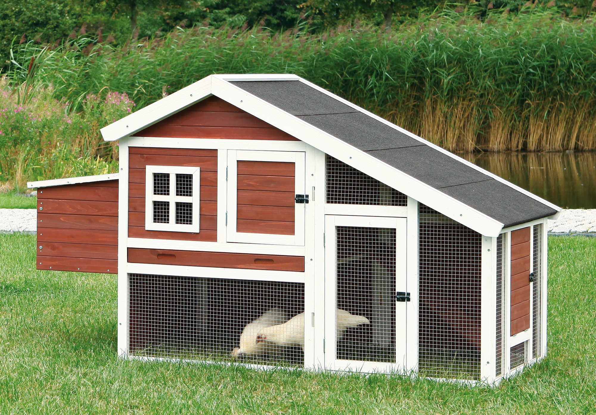 Trixie expands bird range with new partnership