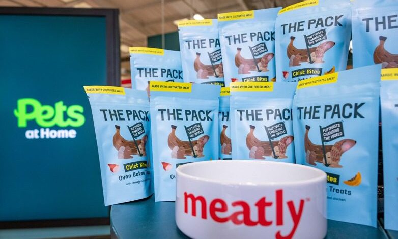 Lab grown meat vs real meat: The future of pet food