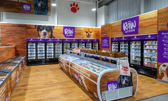 Jollyes permanently removes small animals from stores