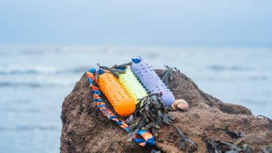 Tug-E-Nuff introduces new colours for three-in-one water toy