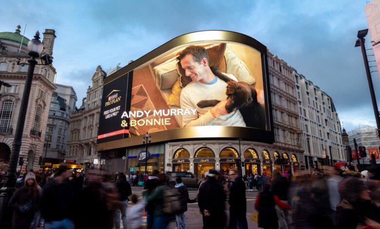 Purina Pro Plan launches first 3D billboard at Piccadilly Circus