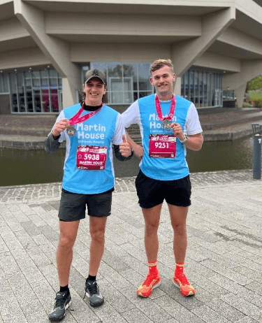 Burgess Pet care raises over £6300 for children’s hospice