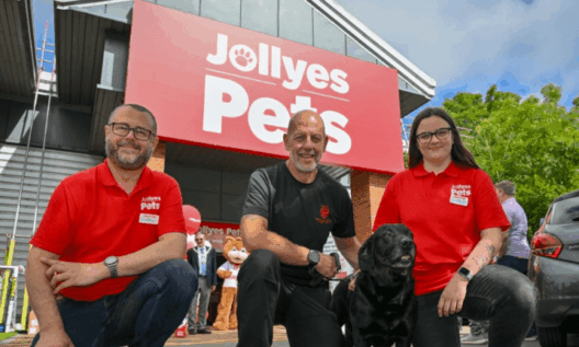 Jollyes opens new Yeovil store