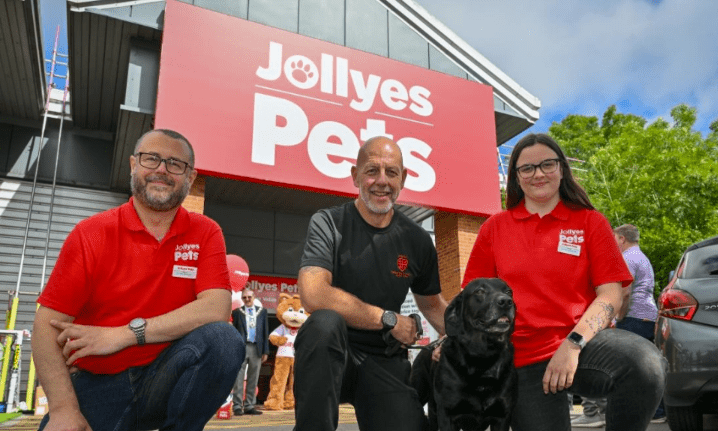 Jollyes opens new Yeovil store